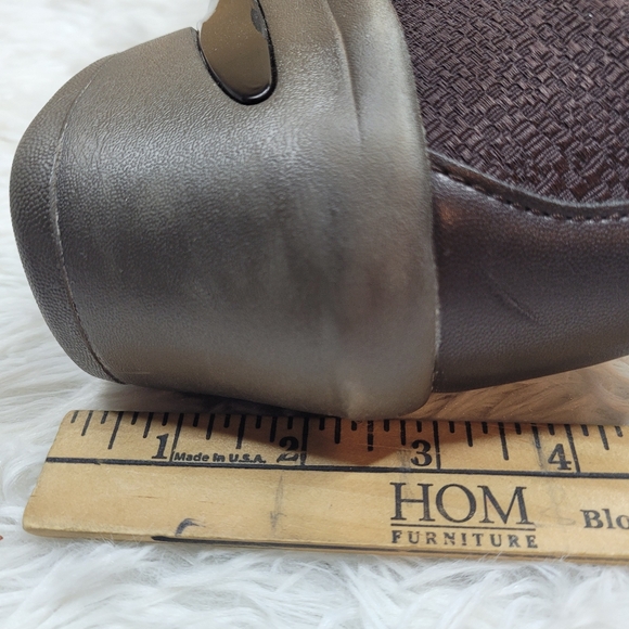 Bzees Brown Enlighten Ankle Boots- Size 8.5 - Picture 12 of 12
